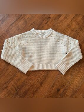 Altar’d State White Pearl Sweater Size Large L Shirt Top Women’s